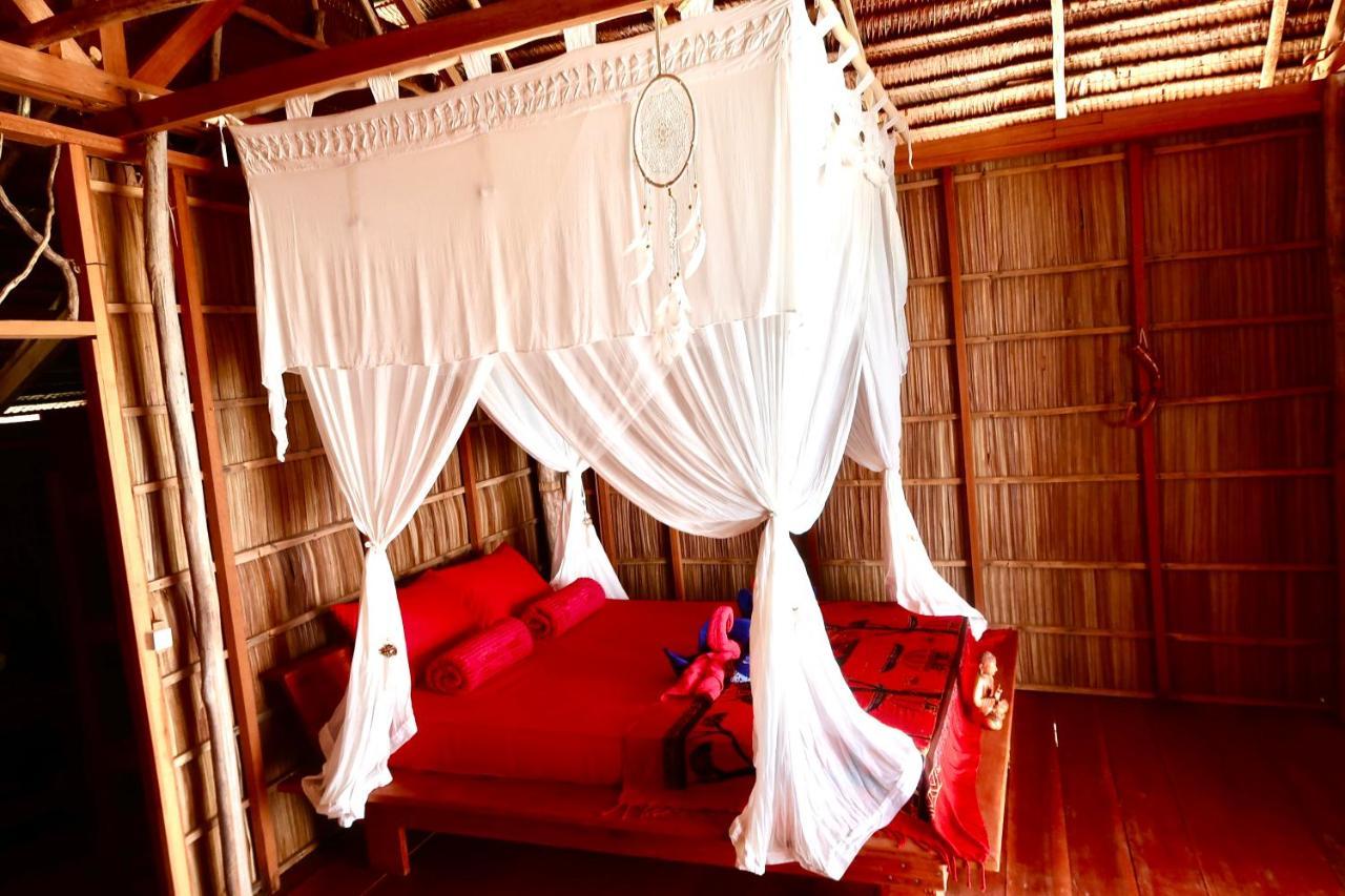 Tabari Dive Lodge Pulau Mansuar 外观 照片